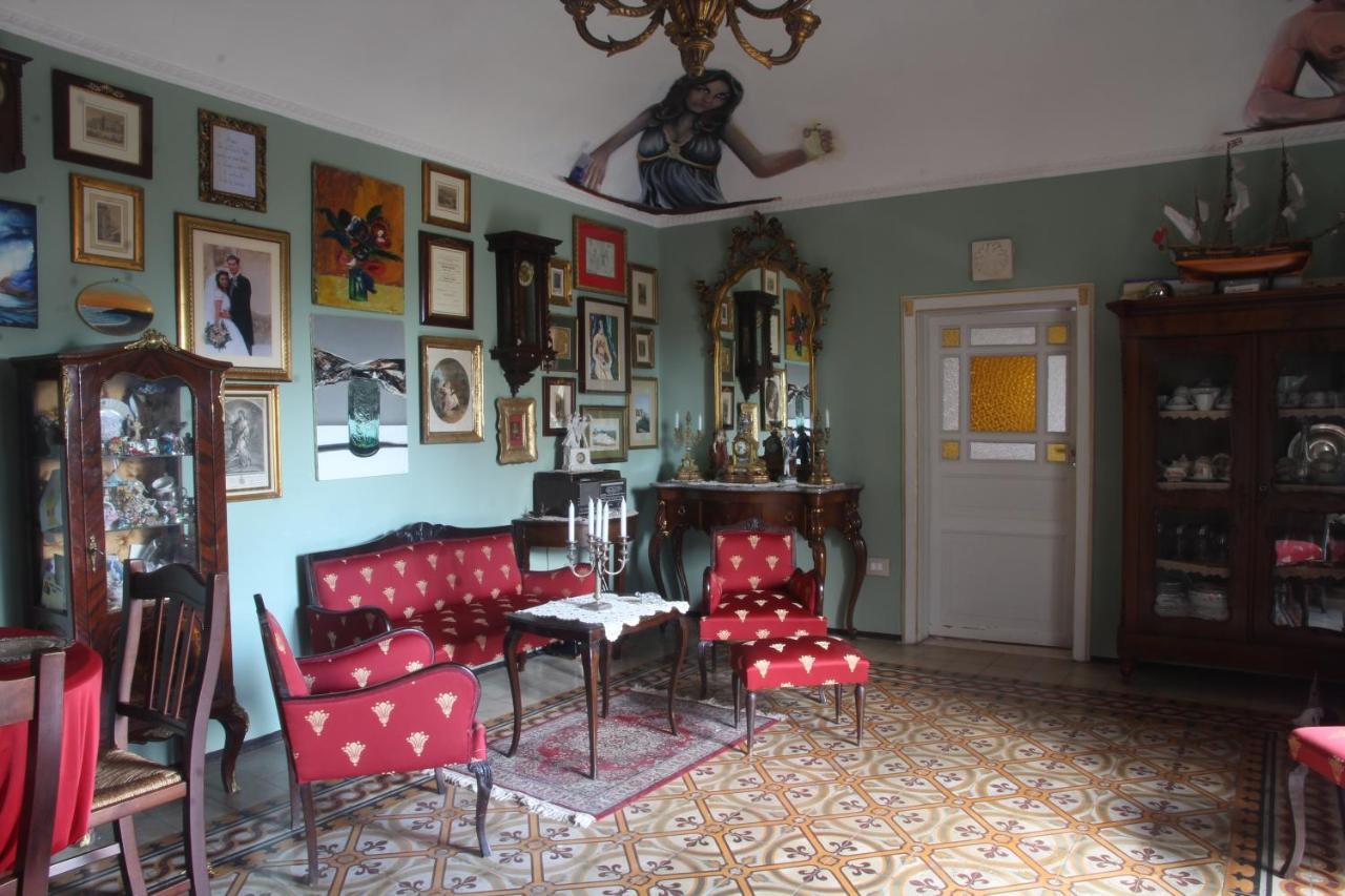 Suite 120 Noto Luaran gambar